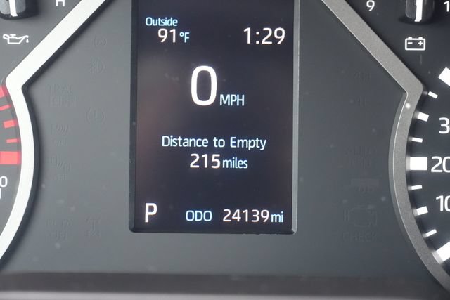 Used 2023 Toyota Tundra Limited w/ Power Package AWD/4WD image 32