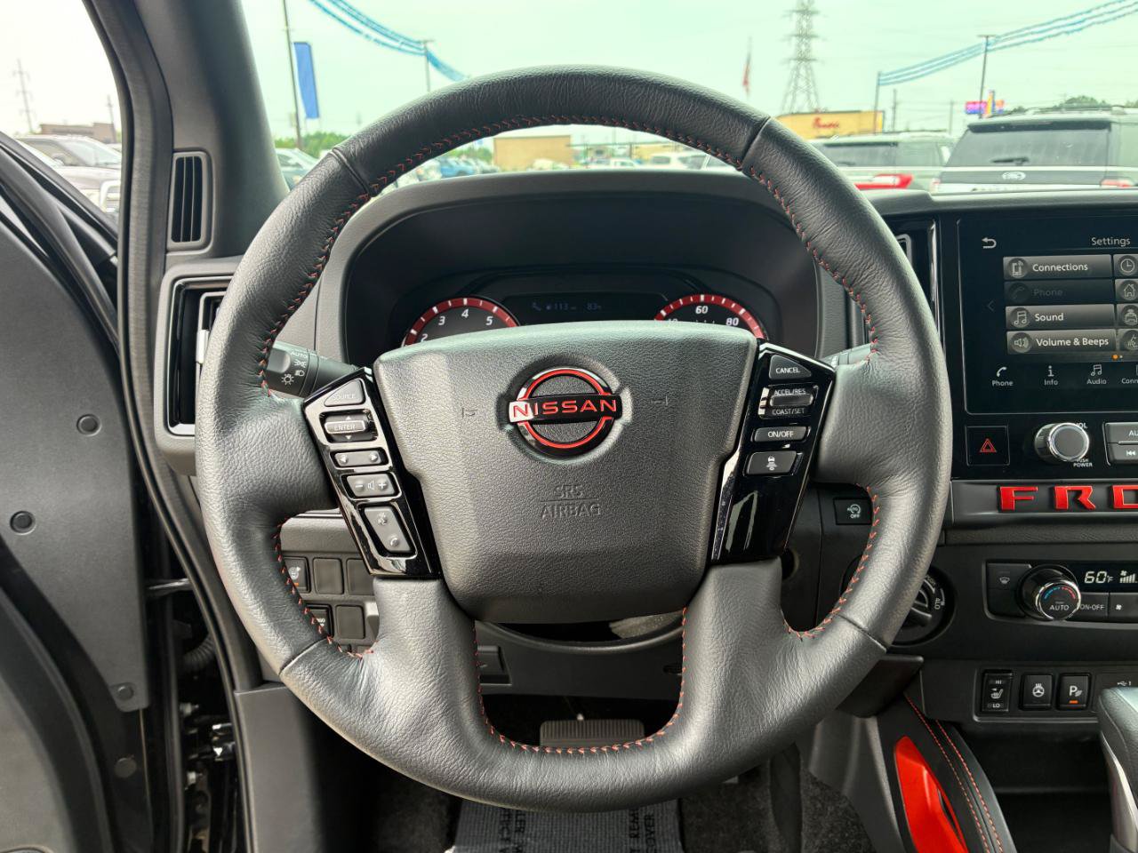 Used 2026 Nissan Frontier PRO-4X AWD/4WD image 15