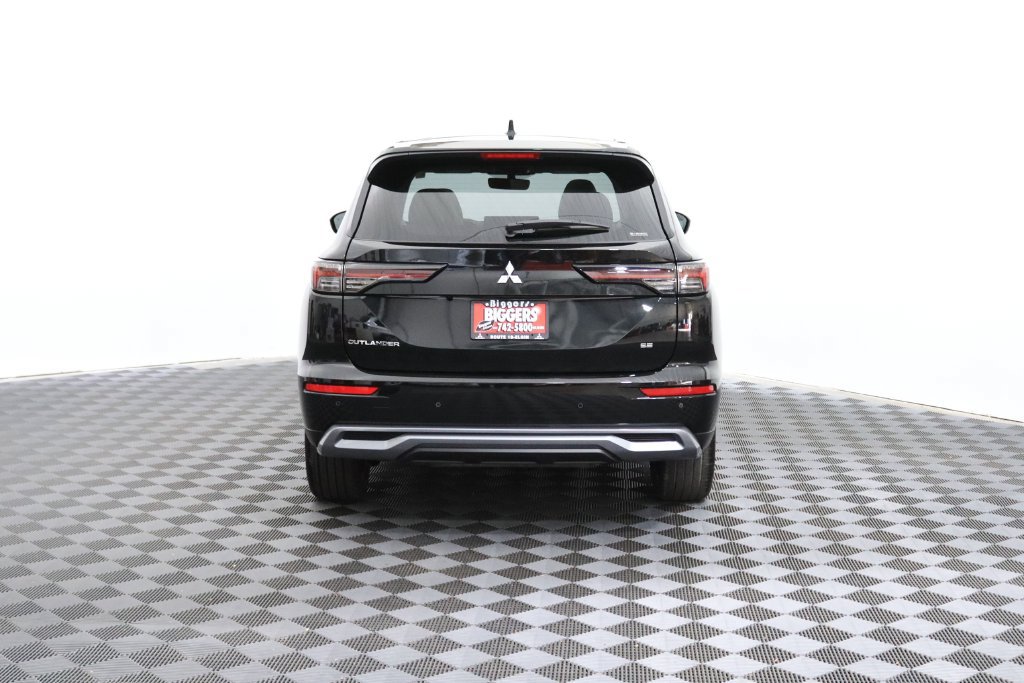 Used 2026 Mitsubishi Outlander SE AWD/4WD image 7
