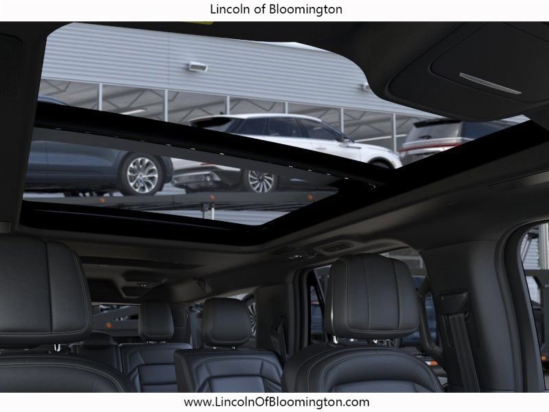 New 2026 Lincoln Navigator L Reserve AWD/4WD image 23