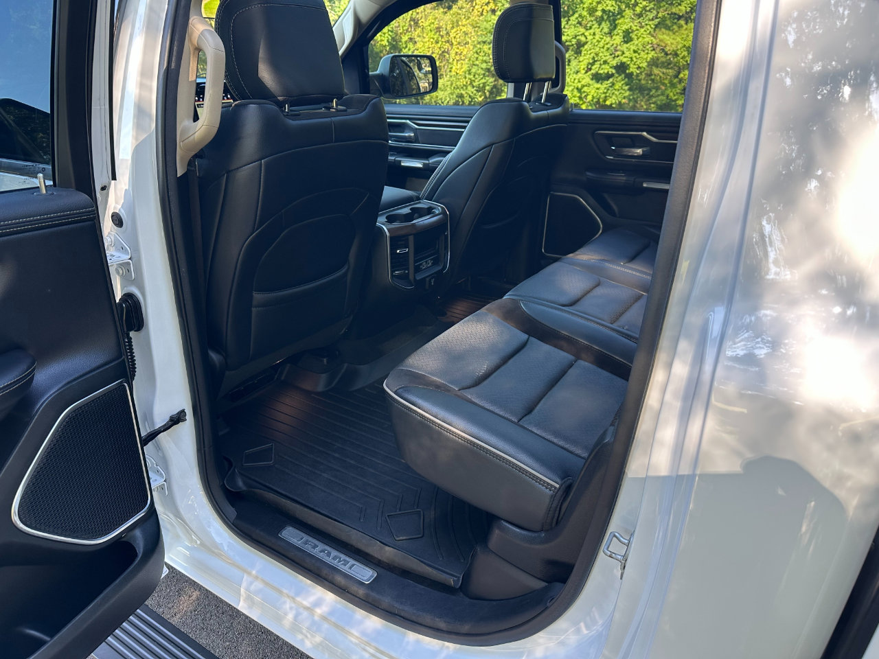 Used 2021 RAM 1500 Laramie w/ Laramie Southwest Edition image 18