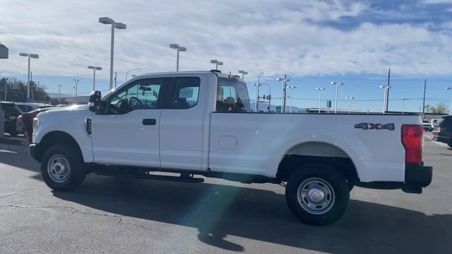 Used 2022 Ford F250 XL w/ Power Equipment Group image 7