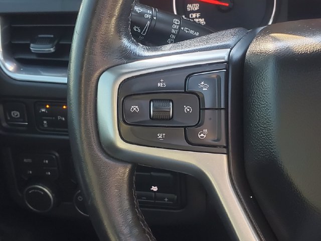 Used 2021 Chevrolet Suburban LT w/ LT Signature Package AWD/4WD image 15