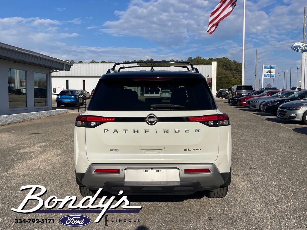 Used 2023 Nissan Pathfinder SL w/ Lighting Package (N92) image 16