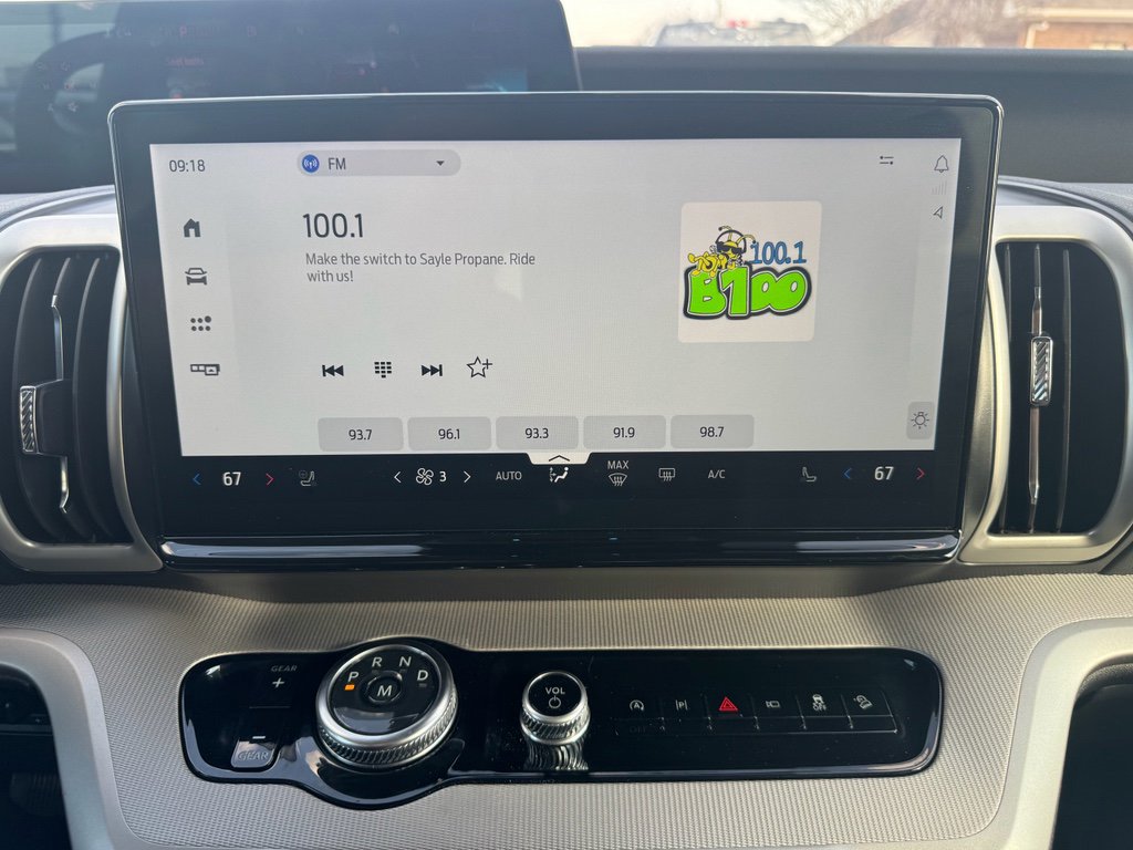 Used 2025 Ford Expedition Active image 25