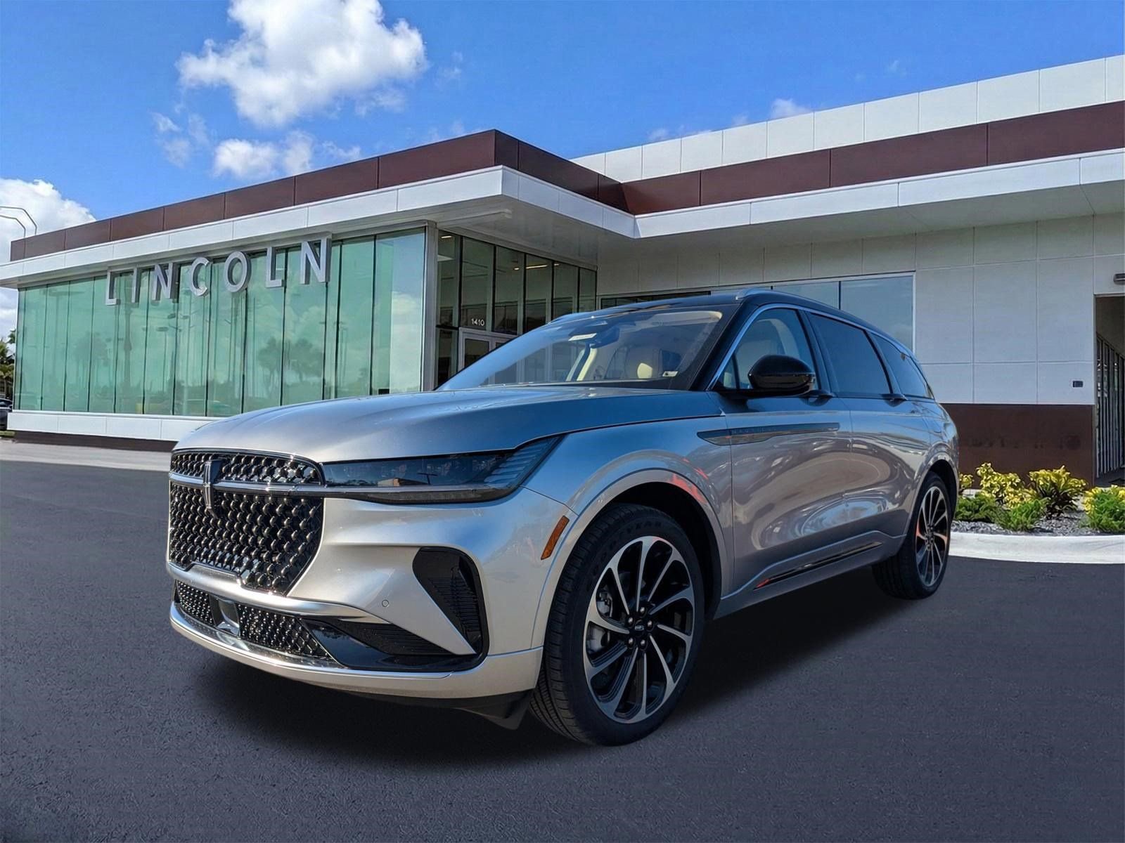 New 2026 Lincoln Nautilus Black Label image 9