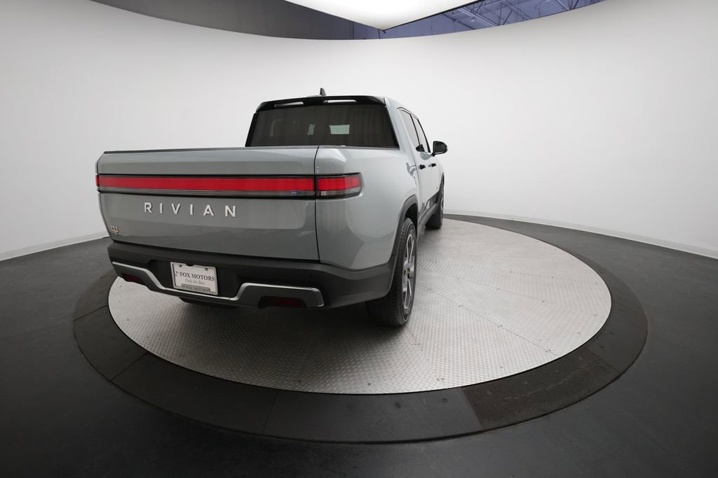Used 2022 Rivian R1T Adventure image 32