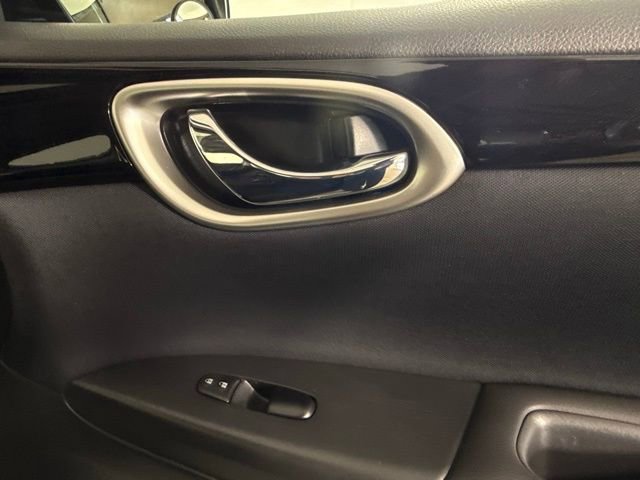 Used 2017 Nissan Sentra SV image 37