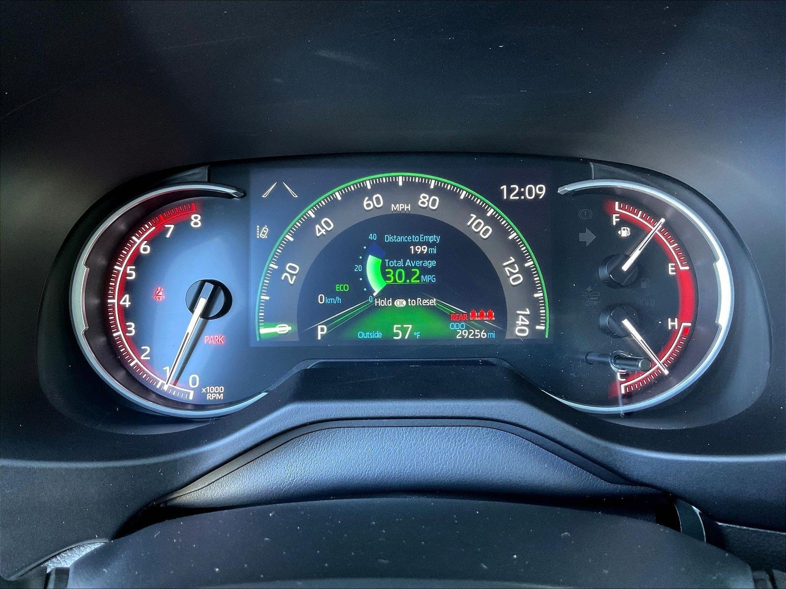 Used 2024 Toyota RAV4 LE AWD/4WD image 13