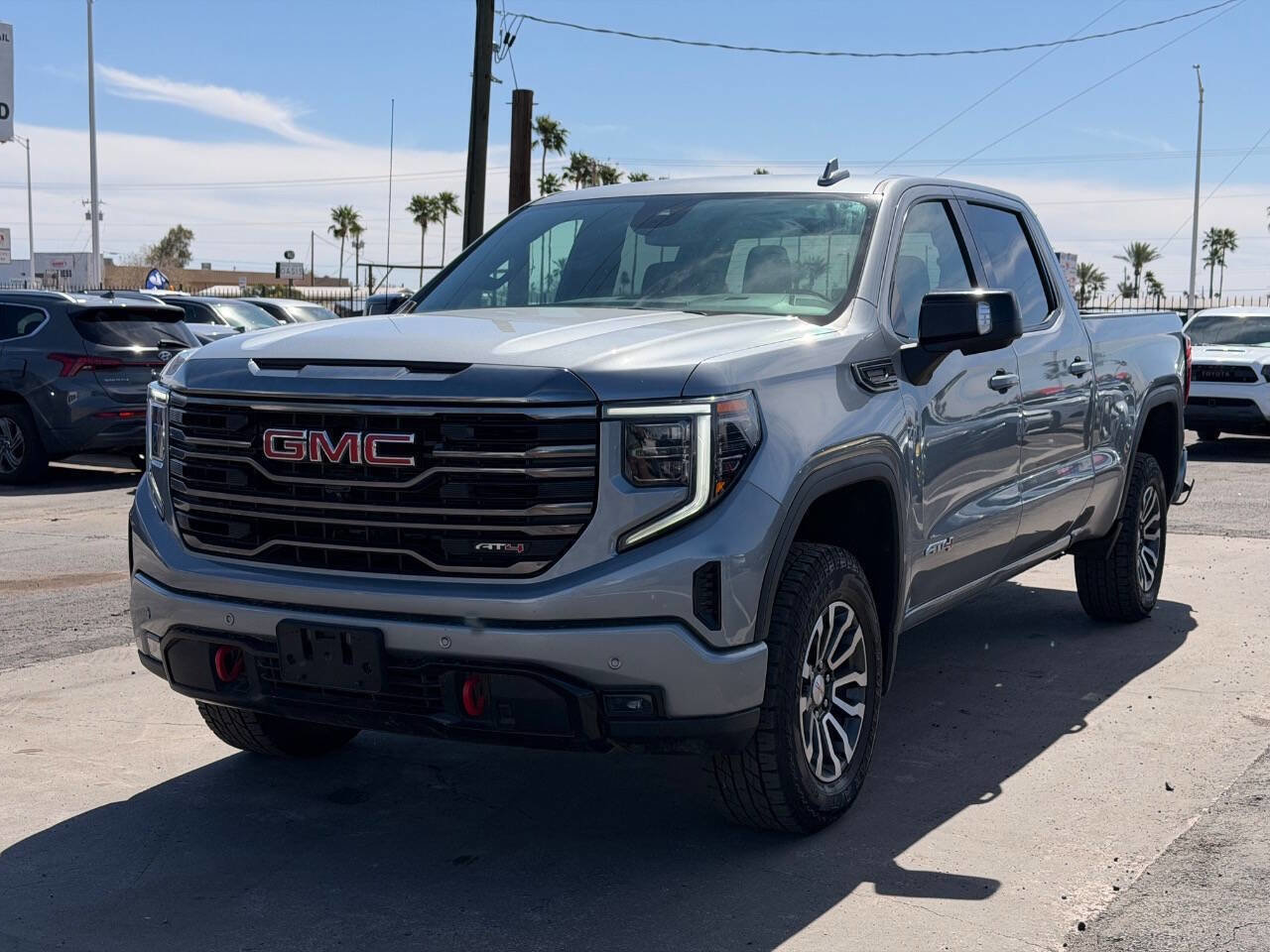 Used 2023 GMC Sierra 1500 AT4 AWD/4WD image 1