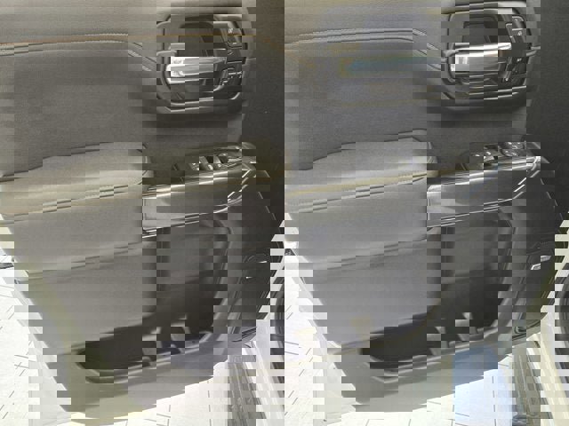 Used 2022 GMC Sierra 1500 AT4 image 18