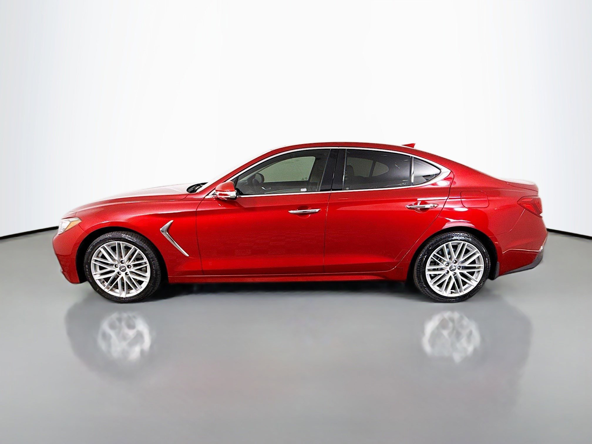 Used 2020 Genesis G70 2.0T image 6