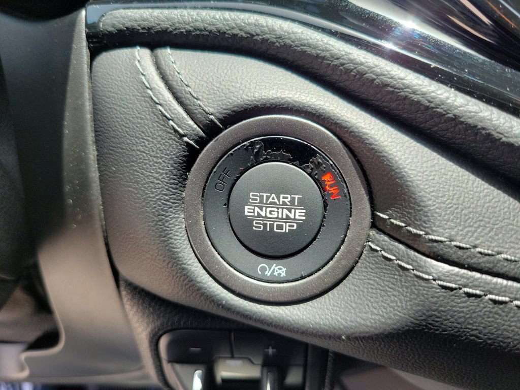 Used 2023 Dodge Durango SXT Launch Edition RWD image 25