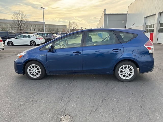 Used 2016 Toyota Prius V Three image 14