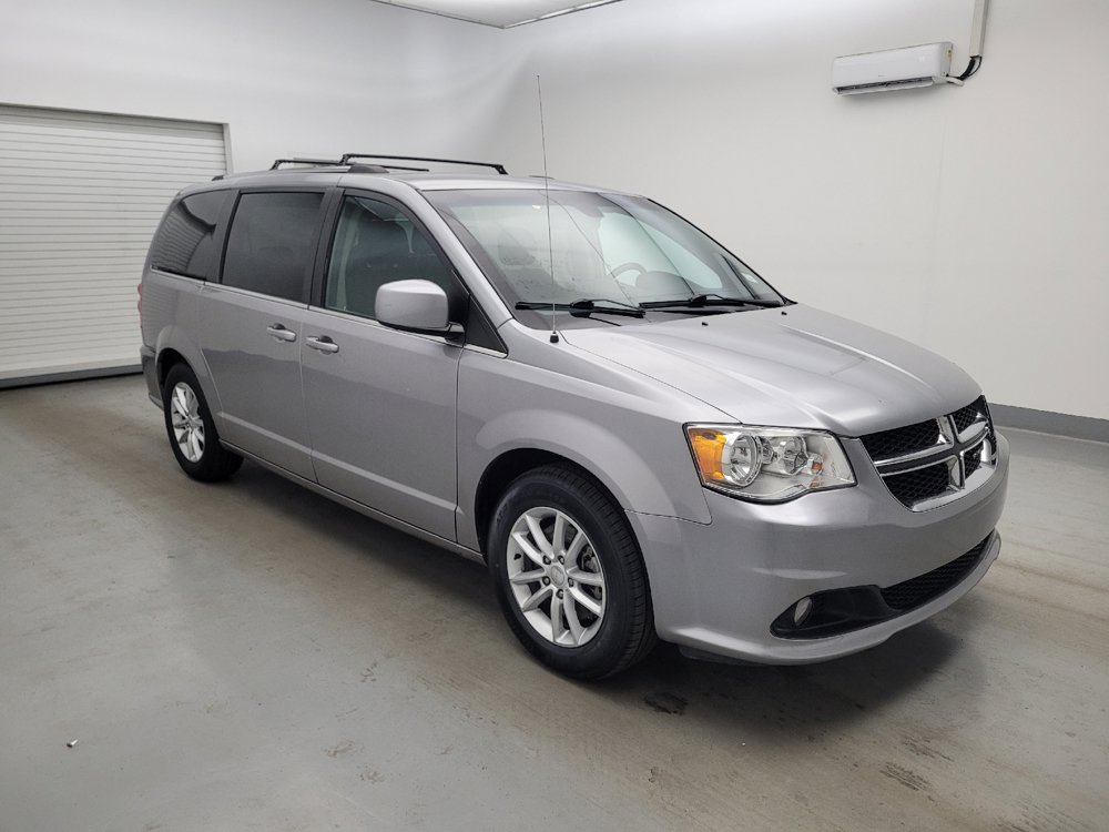 Used 2020 Dodge Grand Caravan SXT FWD image 11