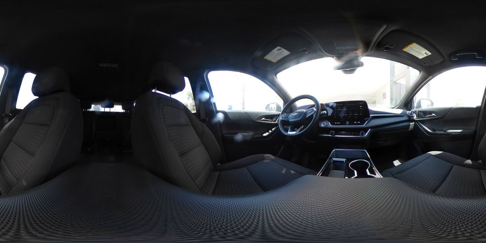 Used 2025 Chevrolet Equinox LT FWD image 42