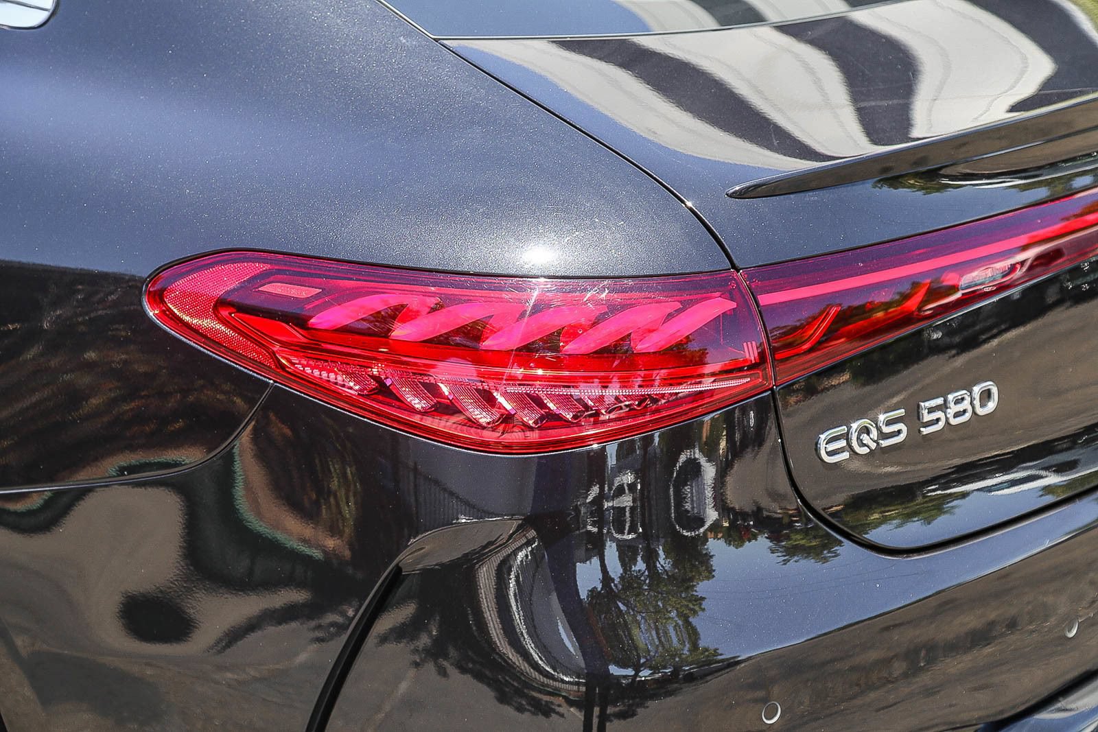 Certified 2023 Mercedes-Benz EQS 580 4MATIC Sedan image 8