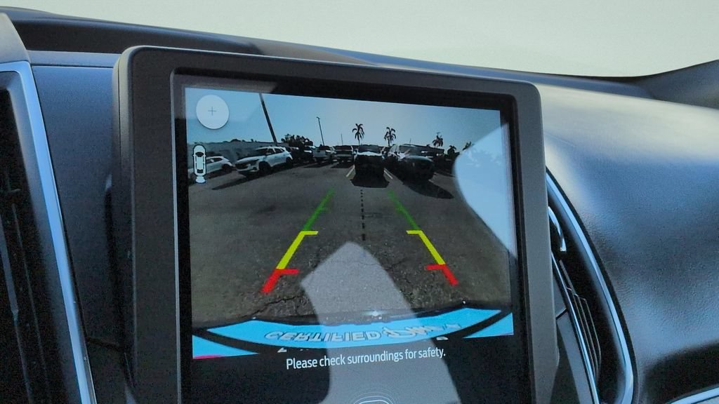 Used 2022 Ford Edge Titanium w/ Equipment Group 301A AWD/4WD image 18