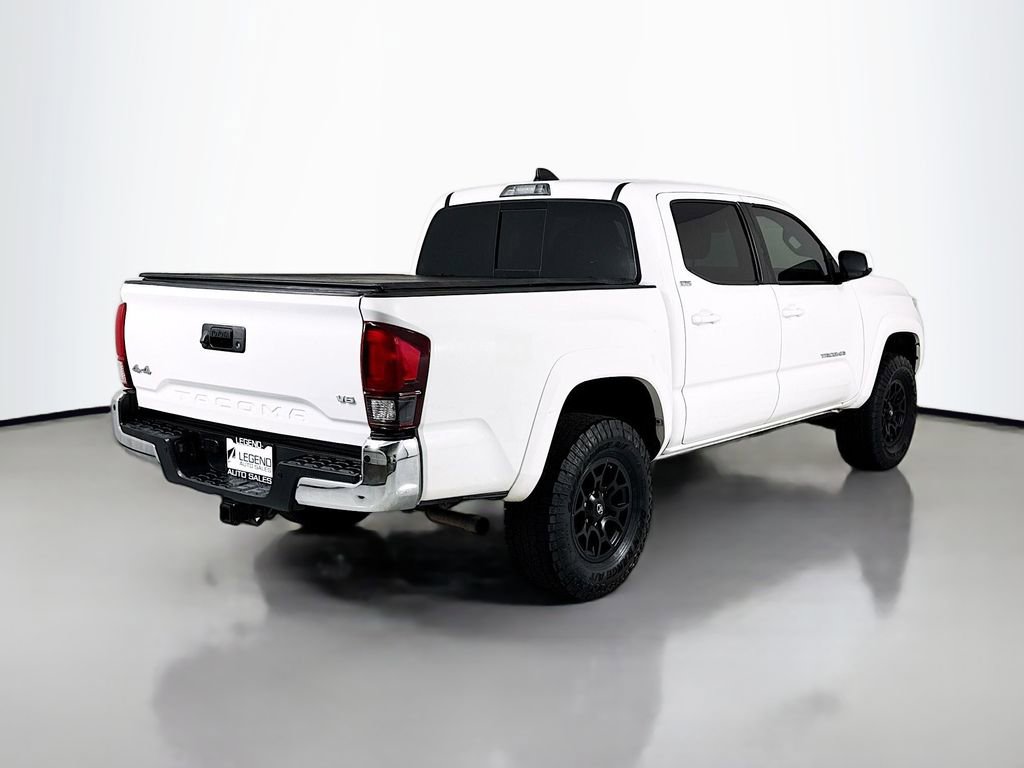 Used 2020 Toyota Tacoma SR5 AWD/4WD image 5