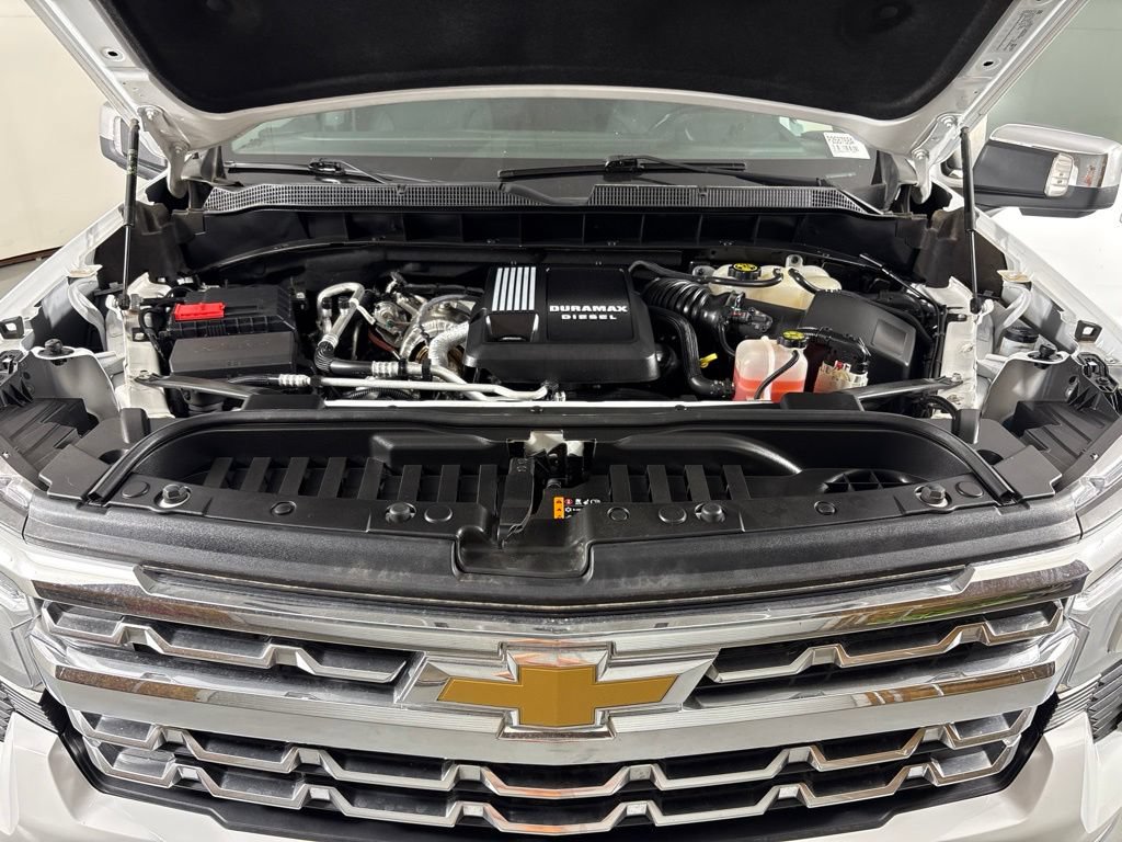 Certified 2023 Chevrolet Silverado 1500 LTZ AWD/4WD image 53