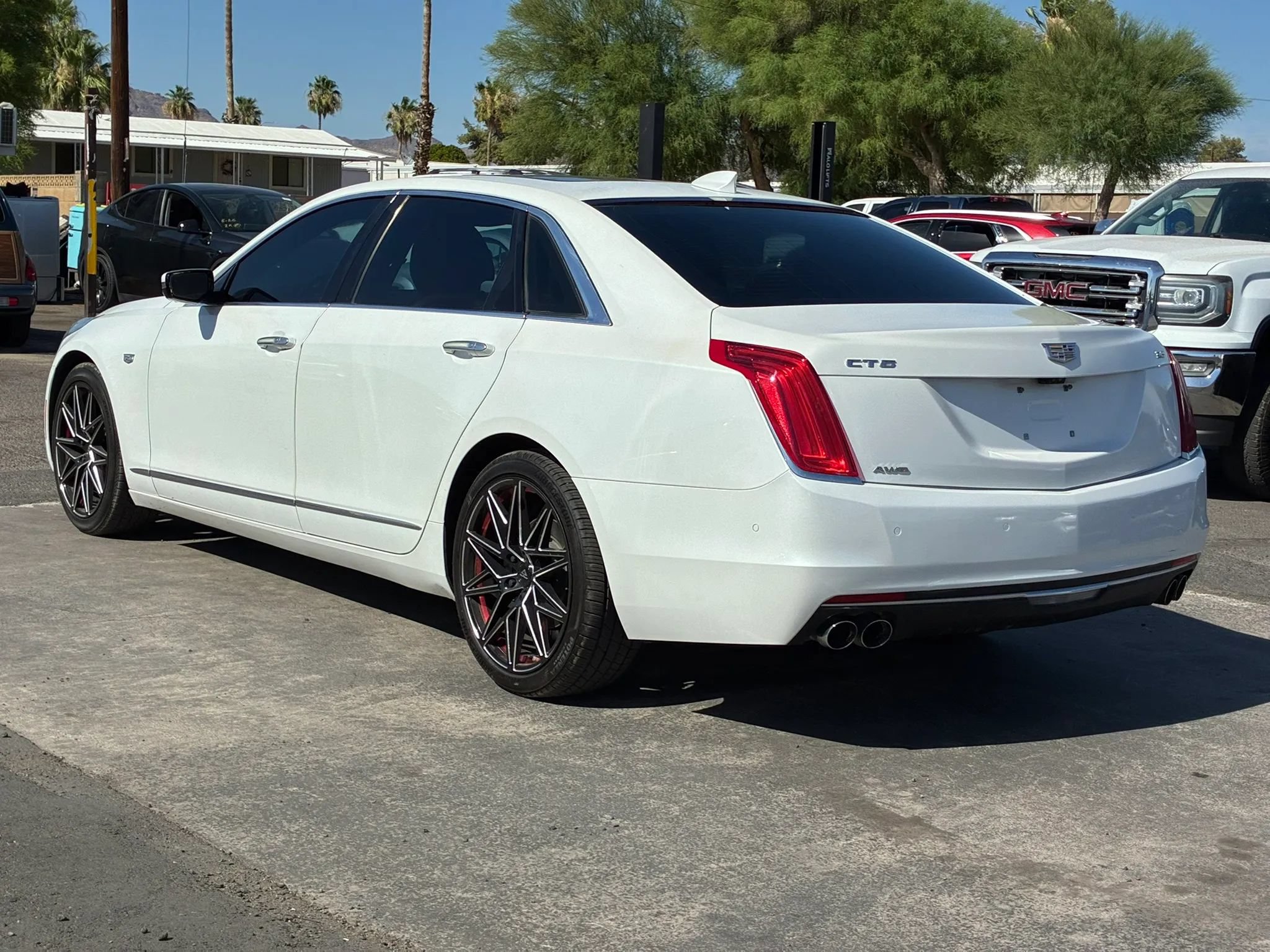 Used 2016 Cadillac CT6 Luxury w/ Active Chassis Package AWD/4WD image 5