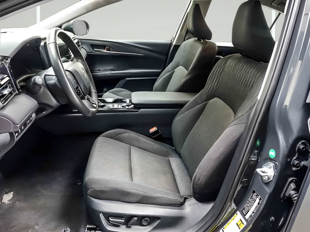 Certified 2025 Toyota Camry LE w/ Convenience Package AWD/4WD image 8