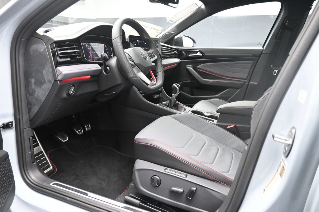 New 2026 Volkswagen Jetta GLI Autobahn FWD image 17