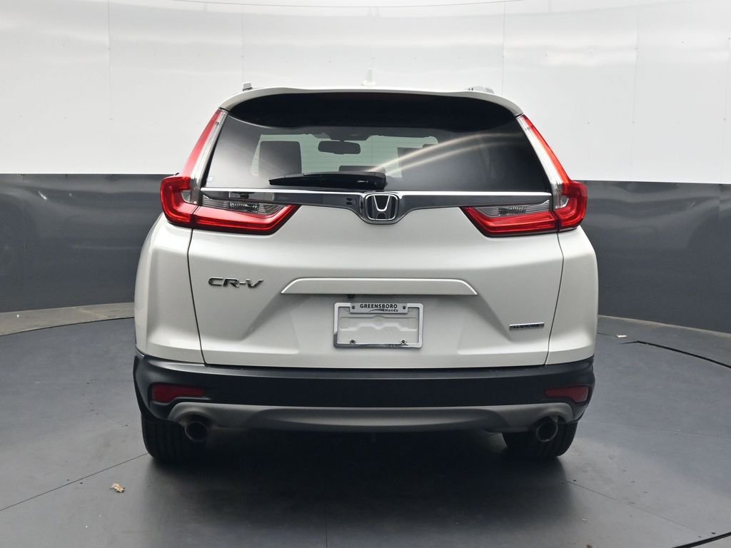 Used 2018 Honda CR-V Touring image 5