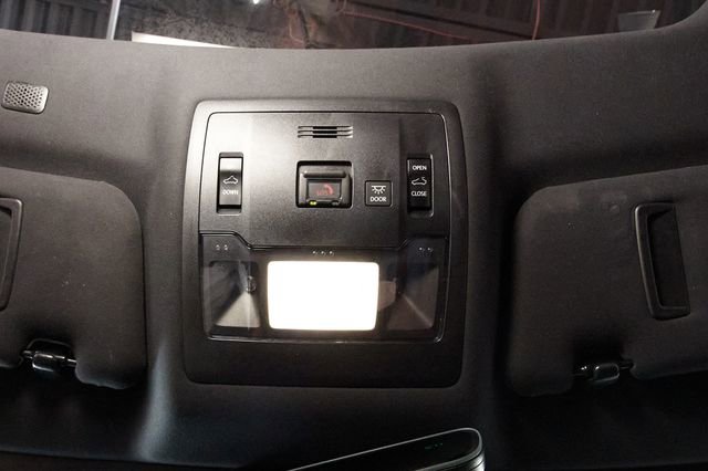 Used 2022 Lexus RC 350 F Sport w/ Accessory Package AWD/4WD image 12