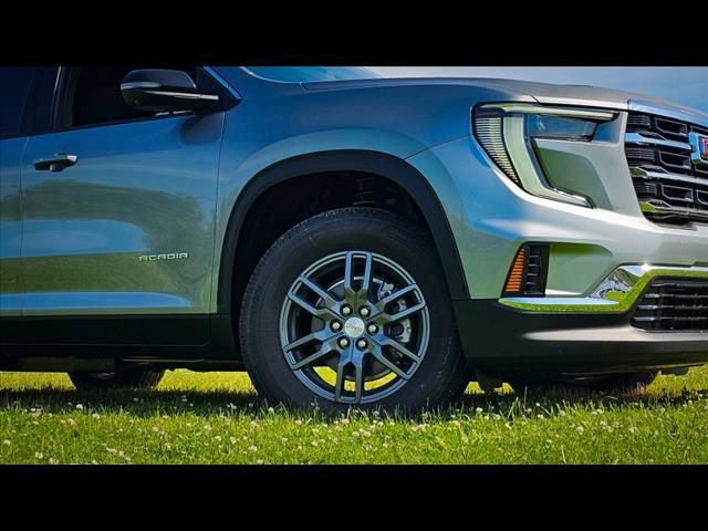 New 2025 GMC Acadia Elevation image 10