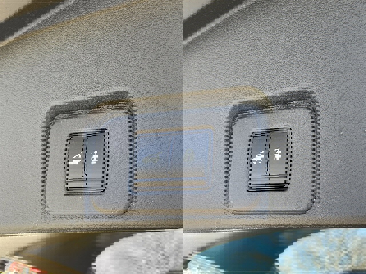 Certified 2025 Nissan Rogue SL w/ Tech Package image 27