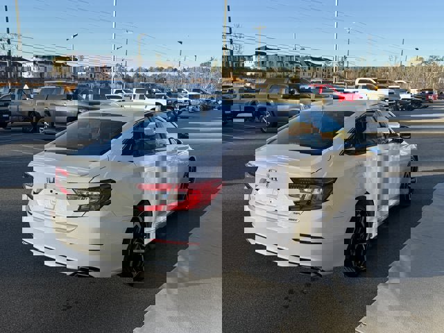 Used 2020 Honda Accord Sport image 5