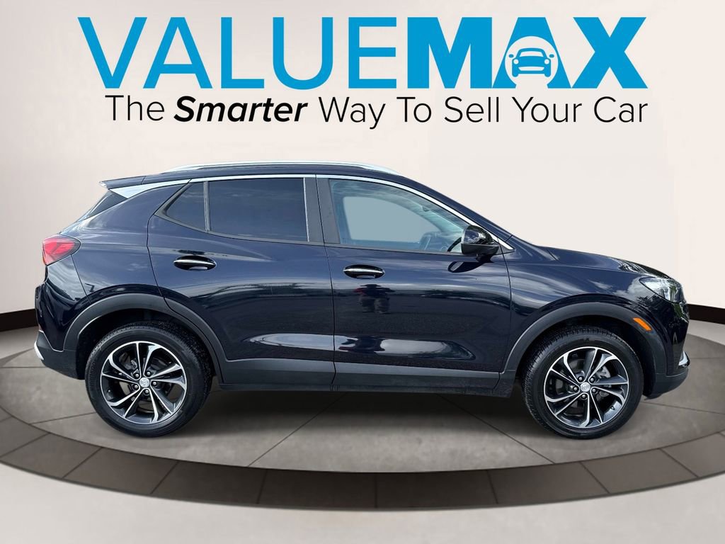 Used 2020 Buick Encore GX Select AWD/4WD image 2