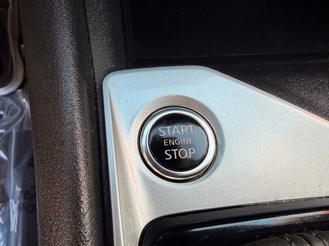 Used 2025 Nissan Altima 2.5 SV image 21