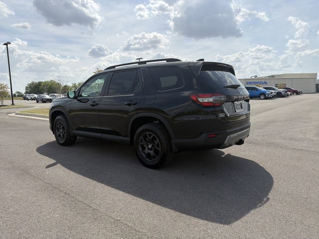 New 2026 Honda Pilot TrailSport image 4