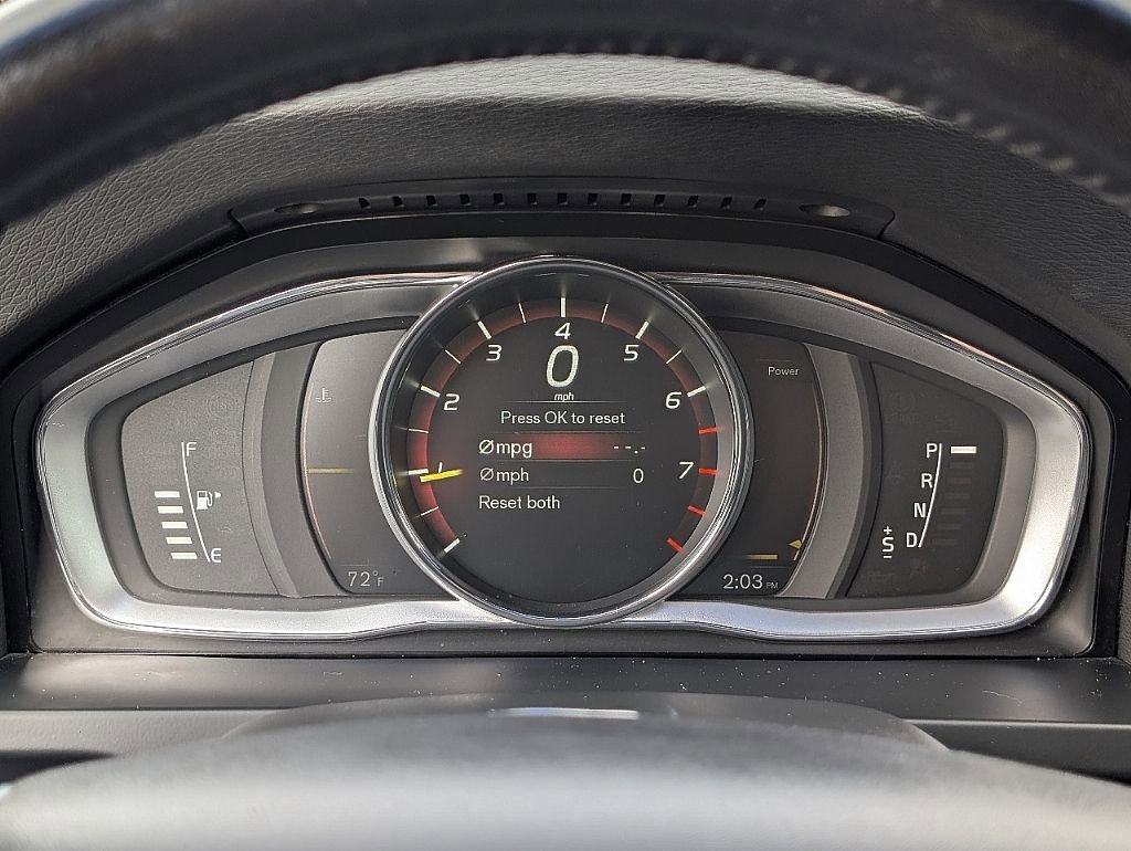 Used 2017 Volvo V60 T5 Premier w/ Convenience Package image 33