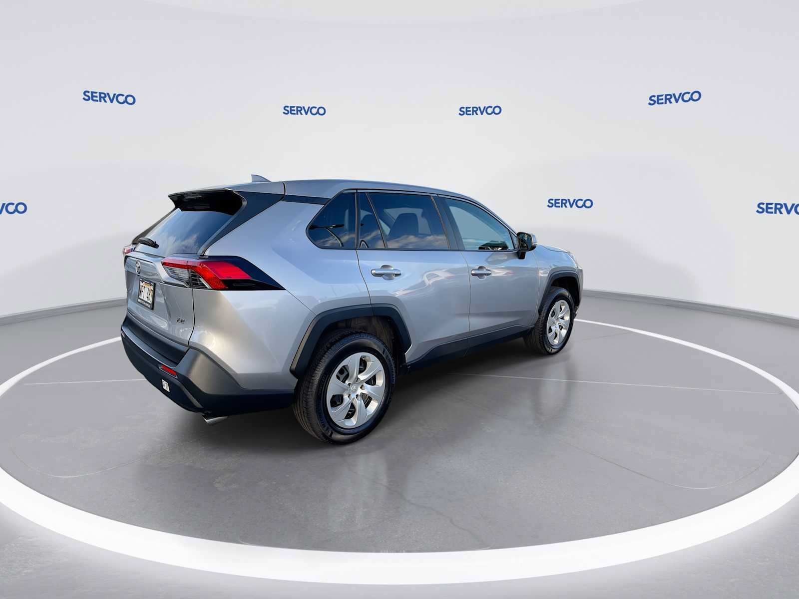 Used 2022 Toyota RAV4 LE FWD image 8