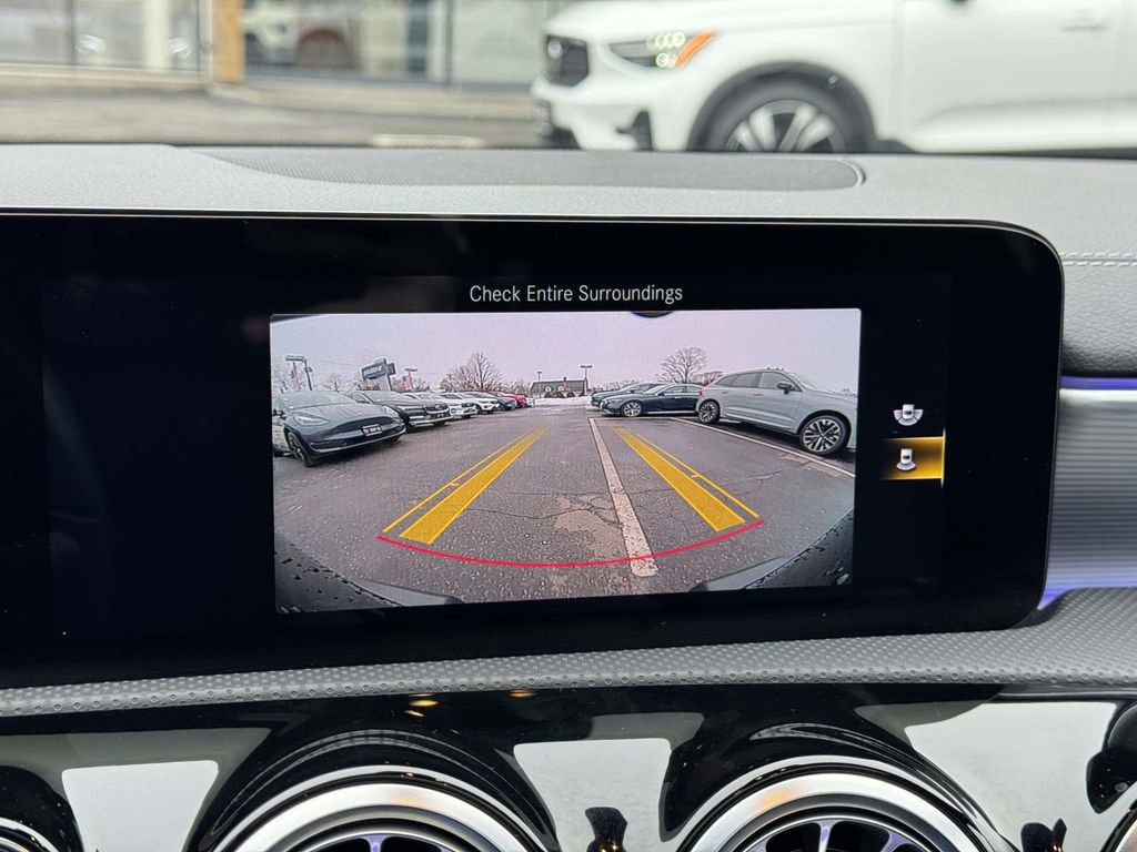 Used 2022 Mercedes-Benz CLA 250 4MATIC image 26