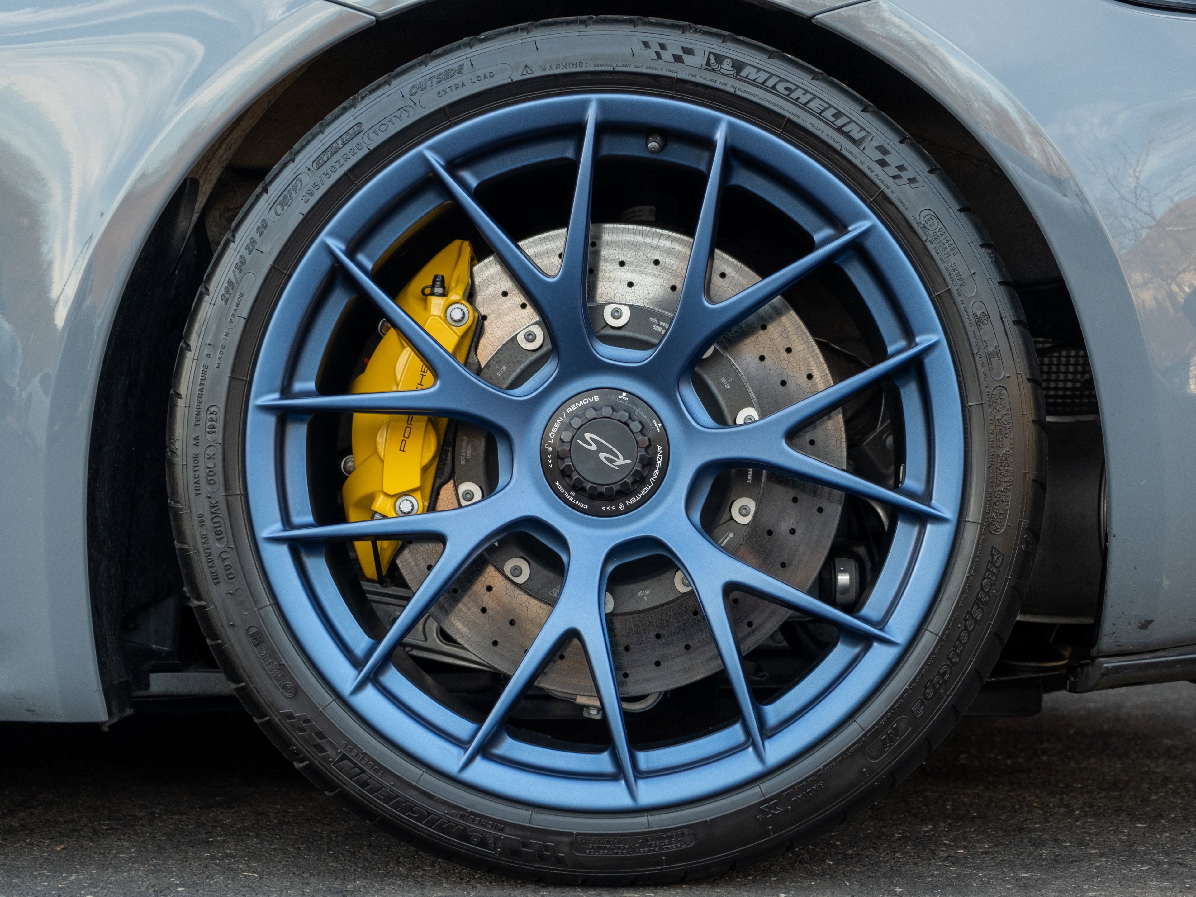 Certified 2023 Porsche 718 Cayman GT4 RS image 13