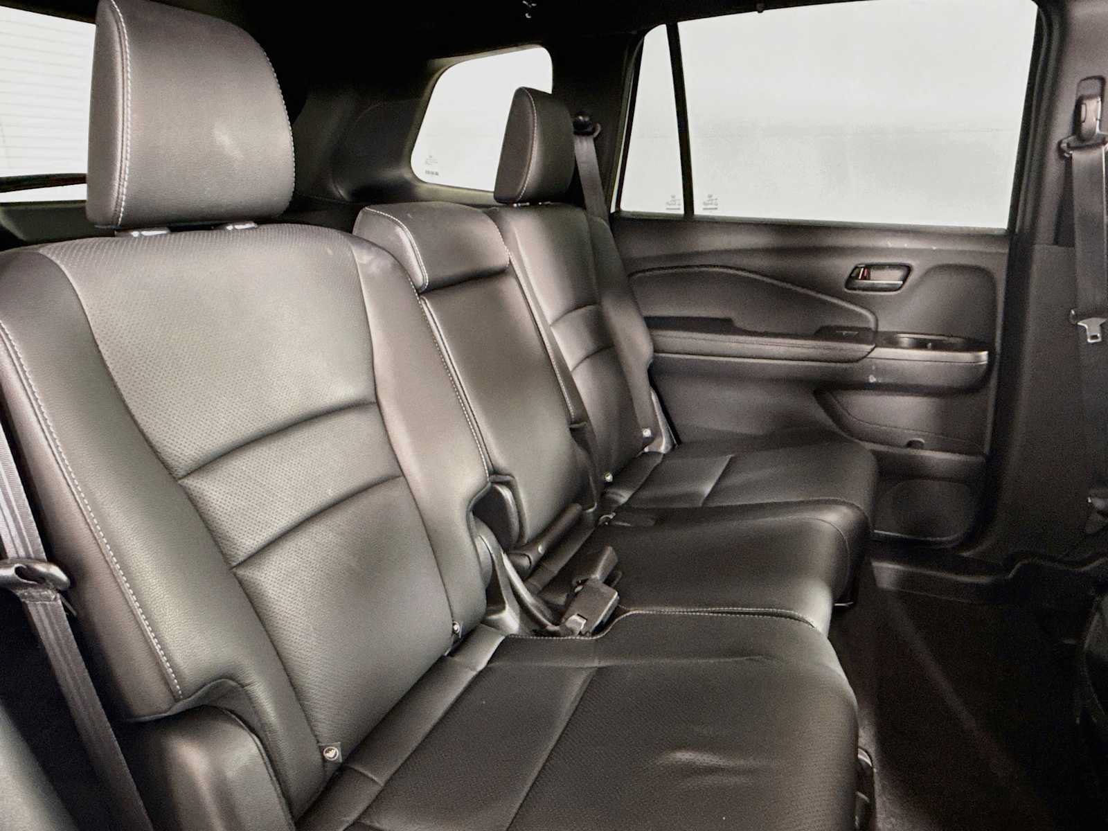 Used 2023 Honda Passport EX-L image 33