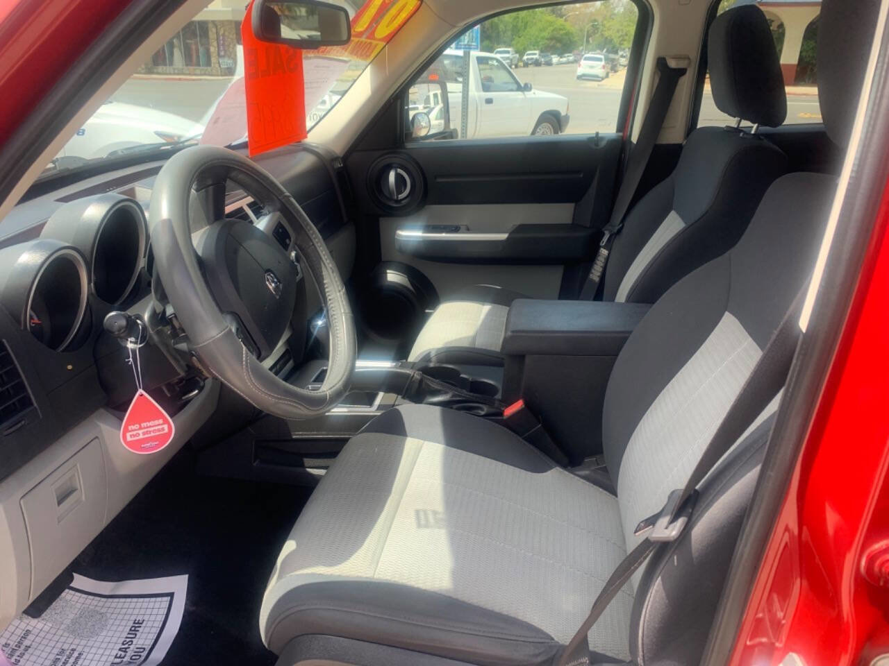 Used 2007 Dodge Nitro SLT RWD image 17