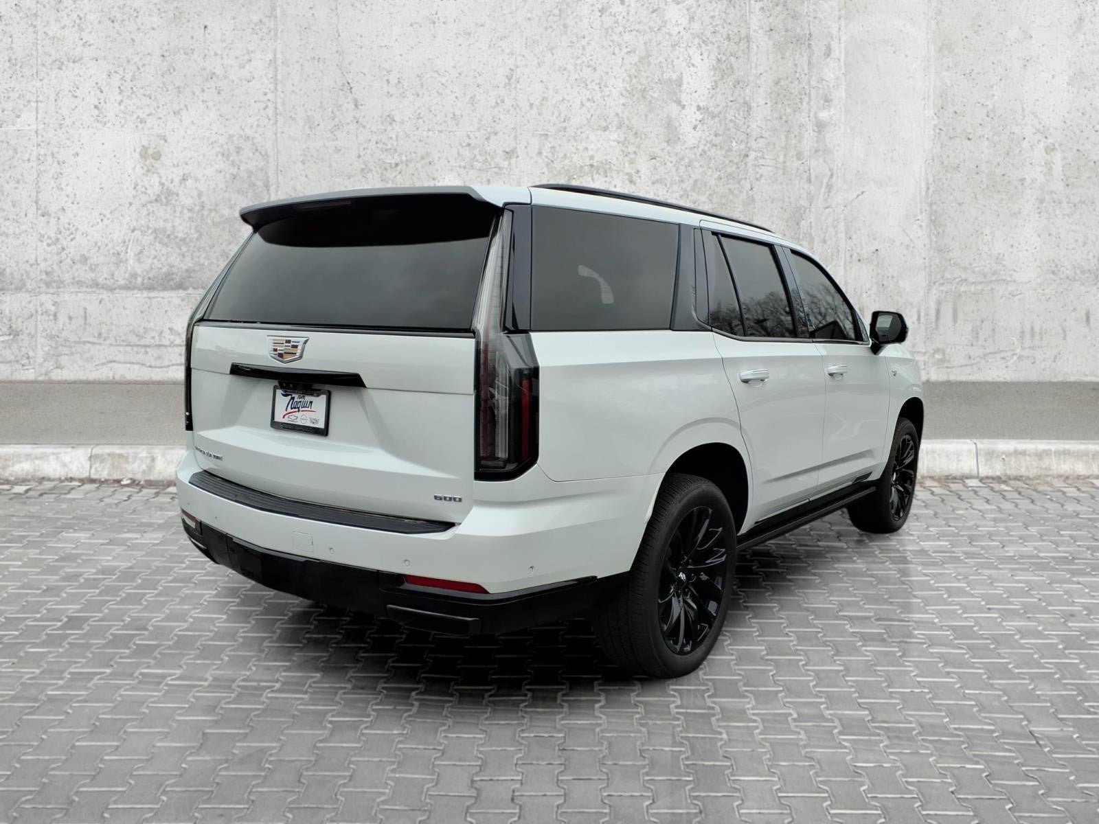 Used 2025 Cadillac Escalade Sport w/ Touring Package AWD/4WD image 13