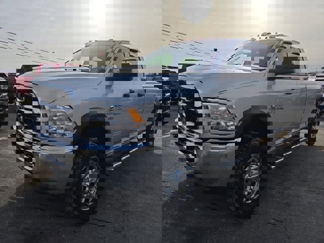 Used 2014 RAM 3500 Tradesman w/ Chrome Appearance Group image 2
