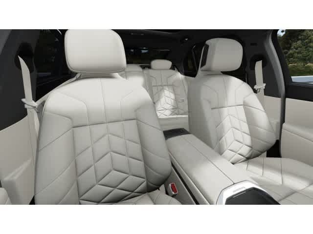 New 2027 BMW 740i xDrive w/ Executive Package AWD/4WD image 11