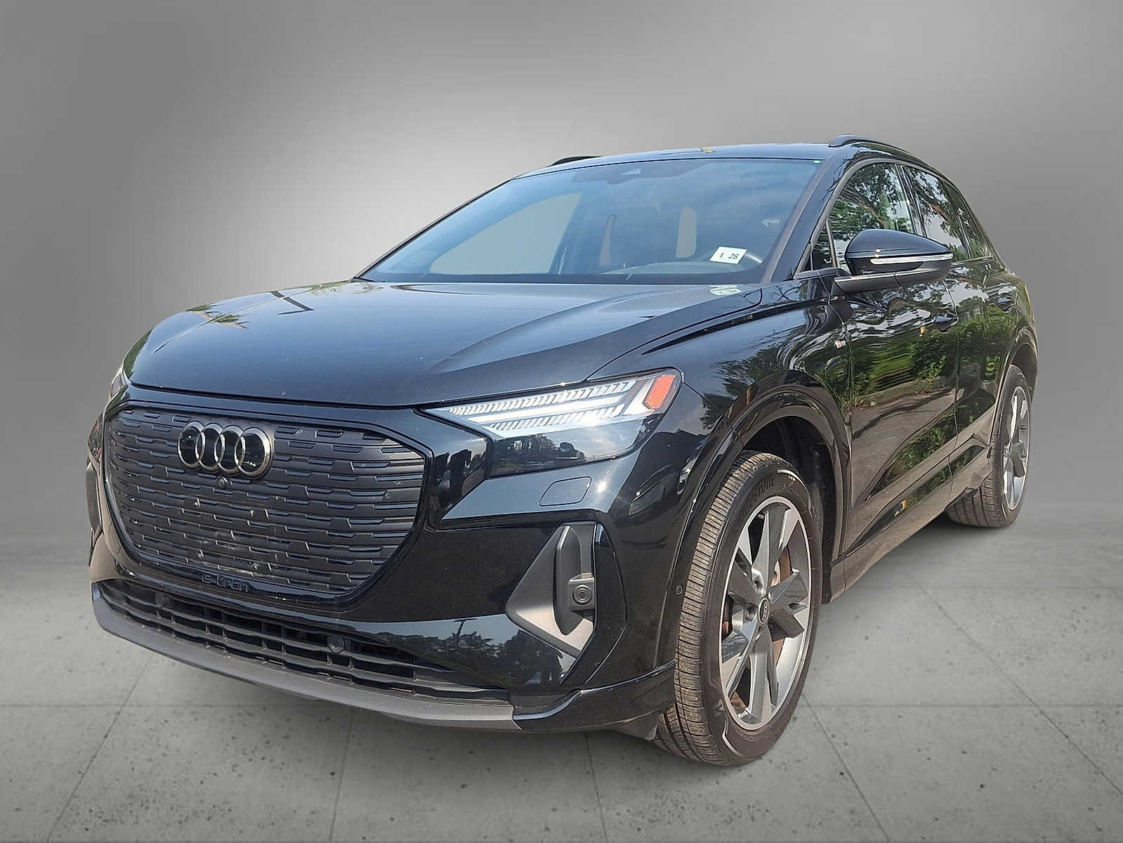 Used 2023 Audi Q4 e-tron Prestige w/ Black Optic Package