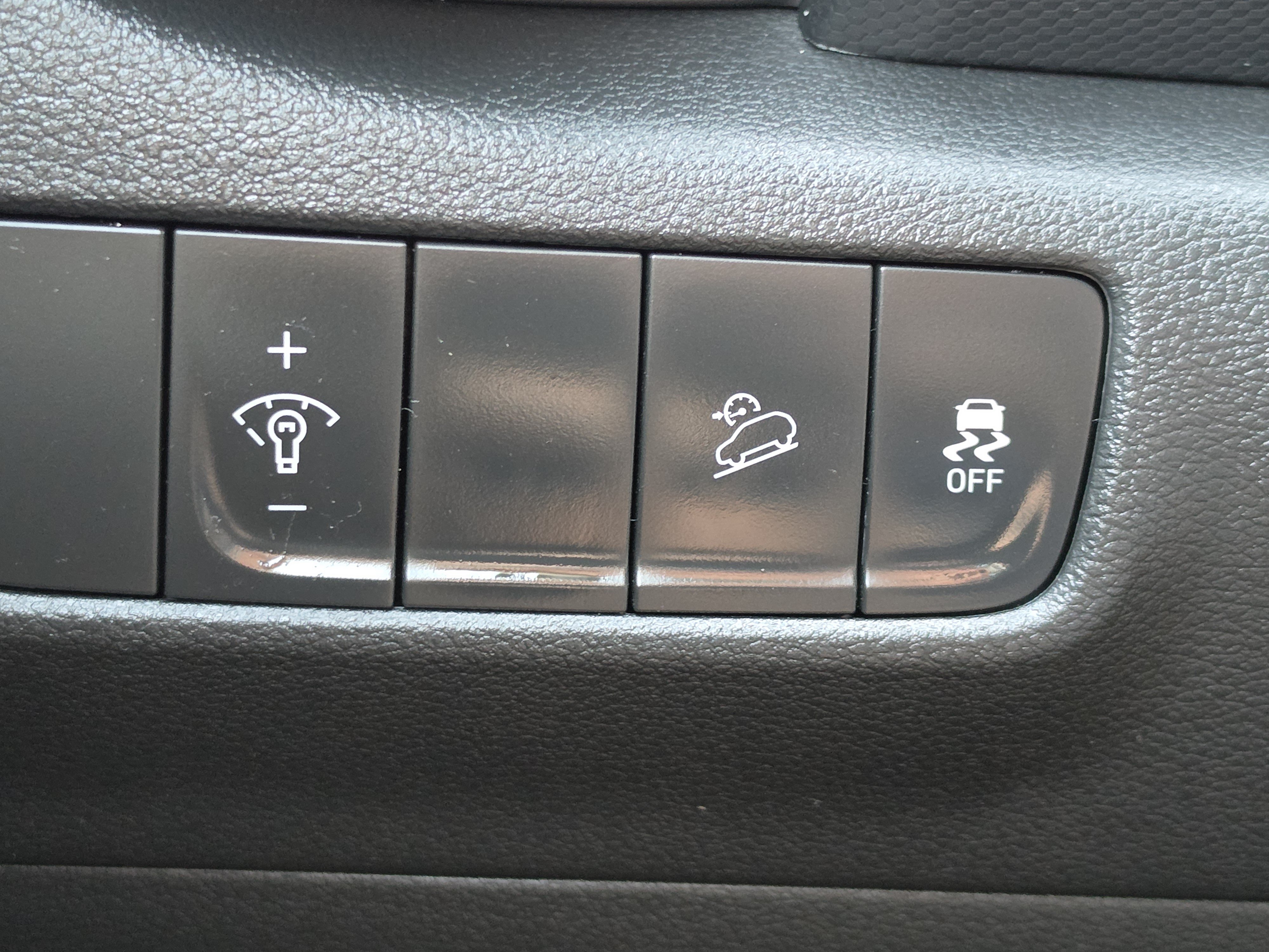 Used 2022 Hyundai Kona SEL w/ Convenience Package FWD image 11