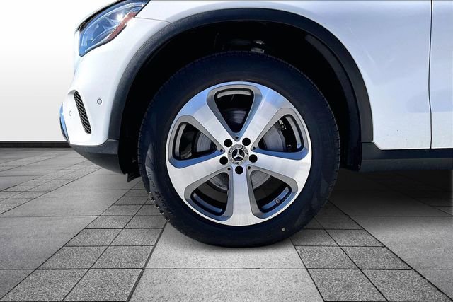 Certified 2022 Mercedes-Benz GLC 300 4MATIC image 4