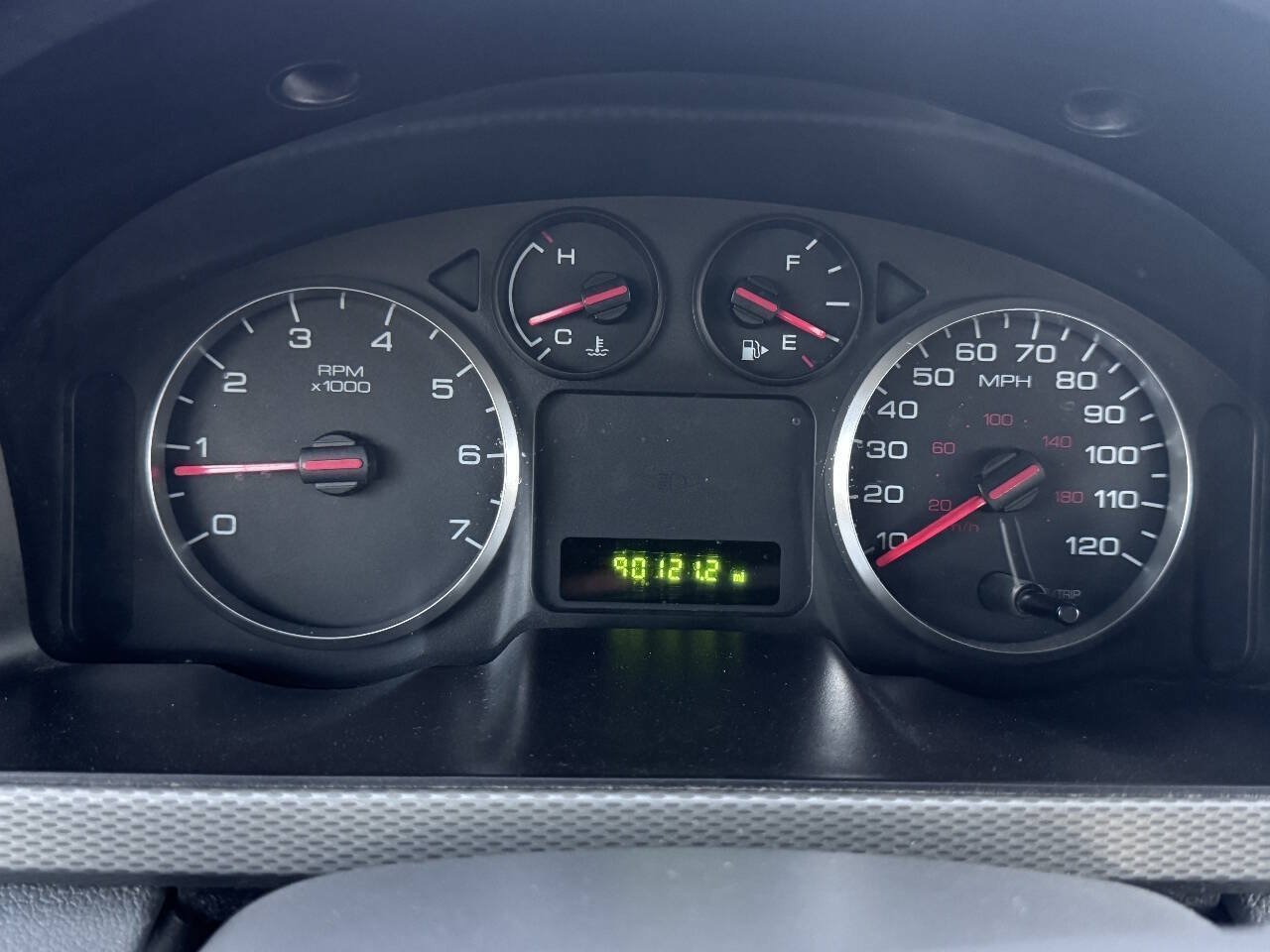 Used 2005 Ford Five Hundred SE FWD image 15