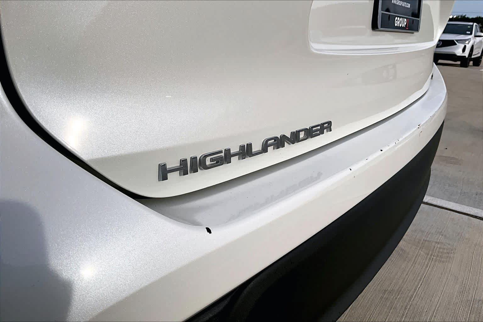 Used 2020 Toyota Highlander XLE FWD image 10