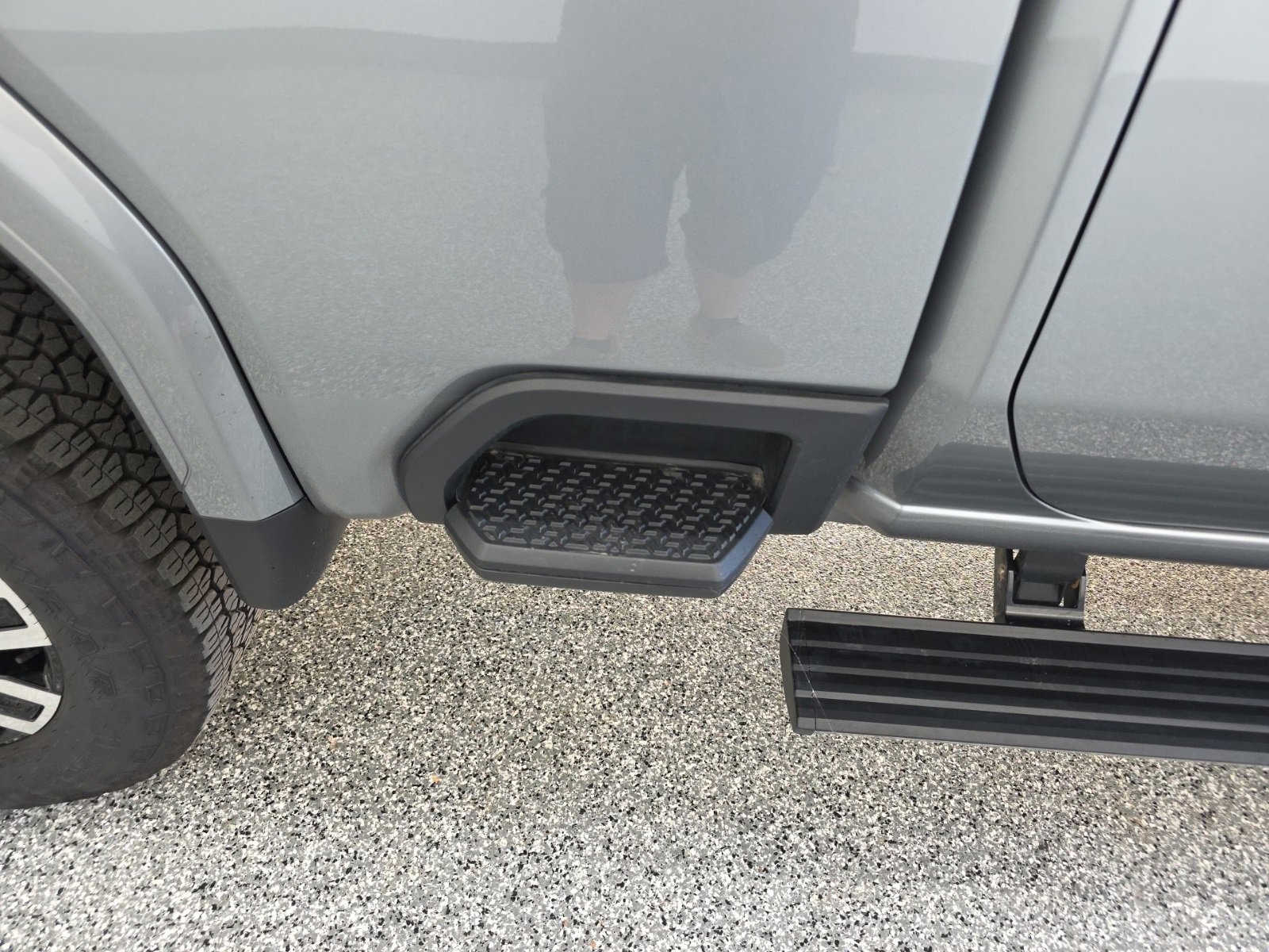 Used 2024 GMC Sierra 2500 Denali Ultimate w/ Max Trailering Package image 17